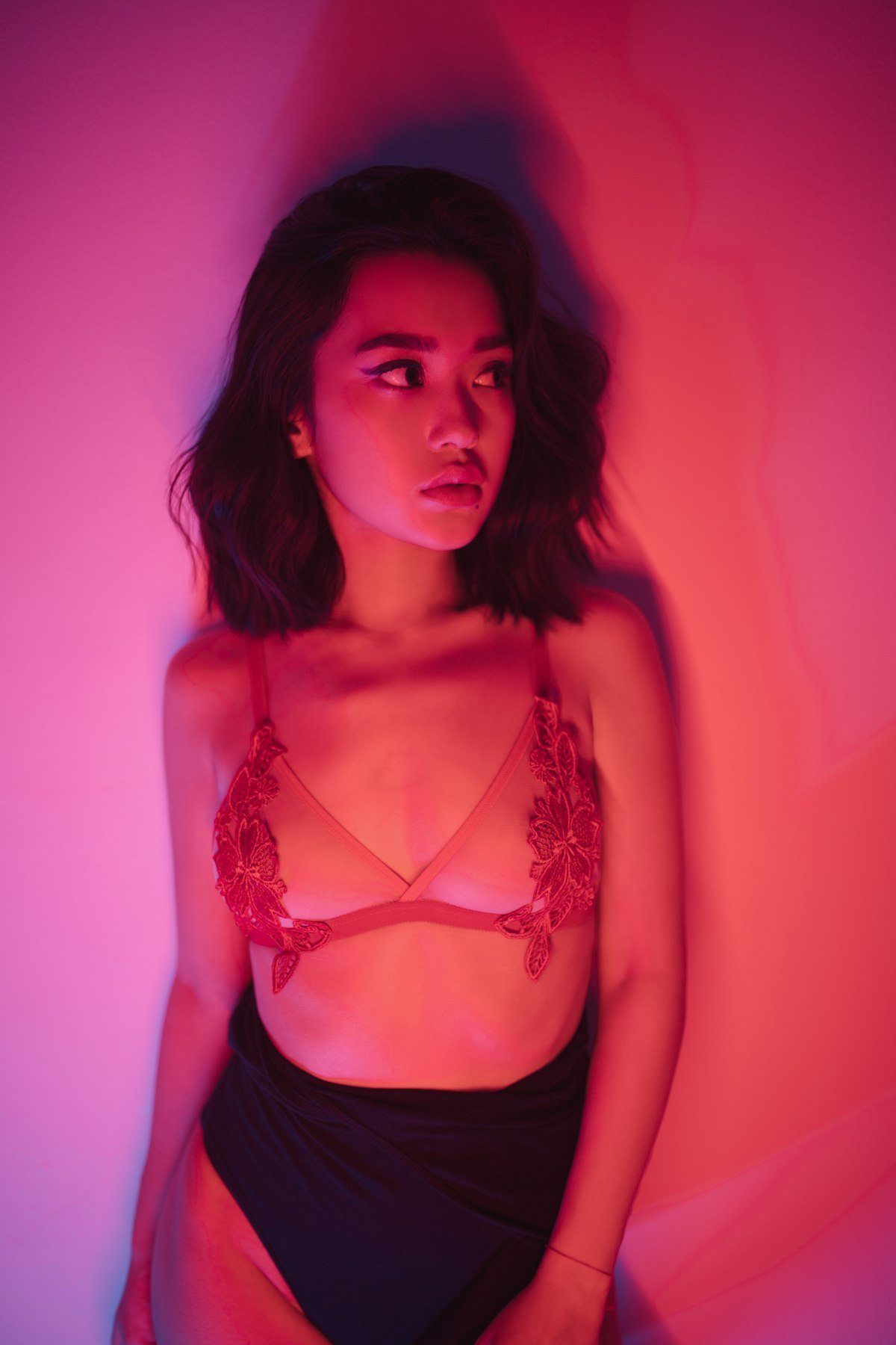 Gold chain detail bralette in black mesh